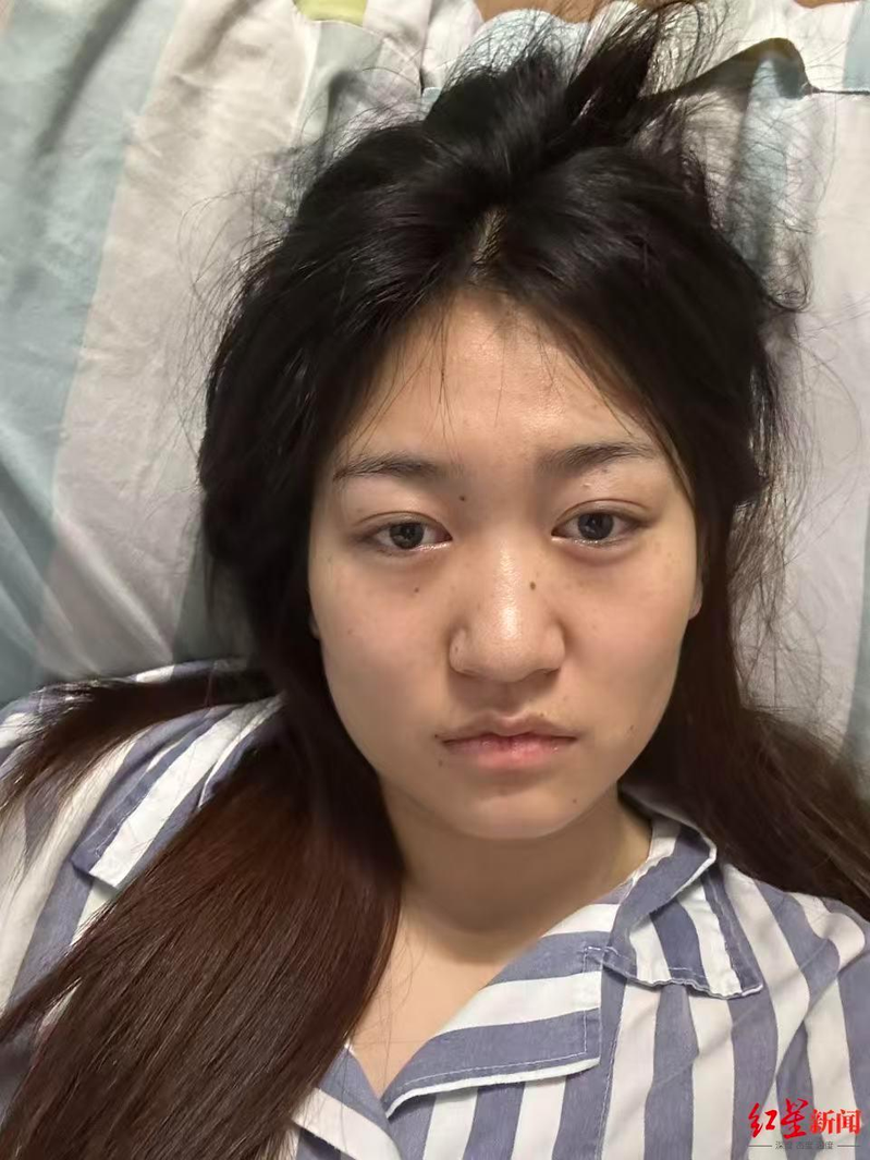 躺在医院的徐某。(取材自红星新闻)