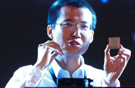 美国管制高端芯片出口、北京决心培育本土技术,让陈天石创办的寒武纪意外获得受到保护的广大市场,他的身家因此飙升到225亿美元。(新华社数据照片)