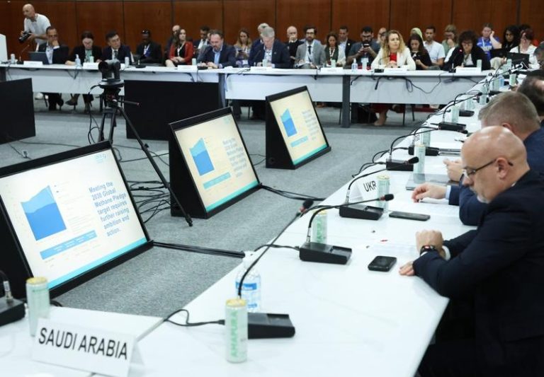 联合国气候峰会昨天举行「全球甲烷承诺」（Global Methane Pledge）的部长级会议，各国代表出席讨论。特派记者潘俊宏／贝伦摄影