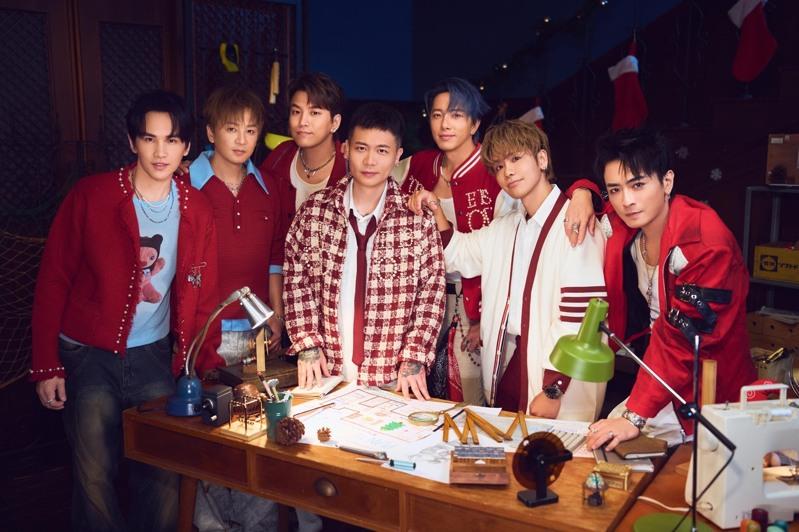 Energy、鼓鼓吕思纬、萧秉治陪歌迷过圣诞。图/相信音乐提供