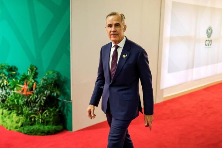 加拿大总理:将与乌克兰总统讨论28点和平计划 加拿大总理卡尼。(路透)