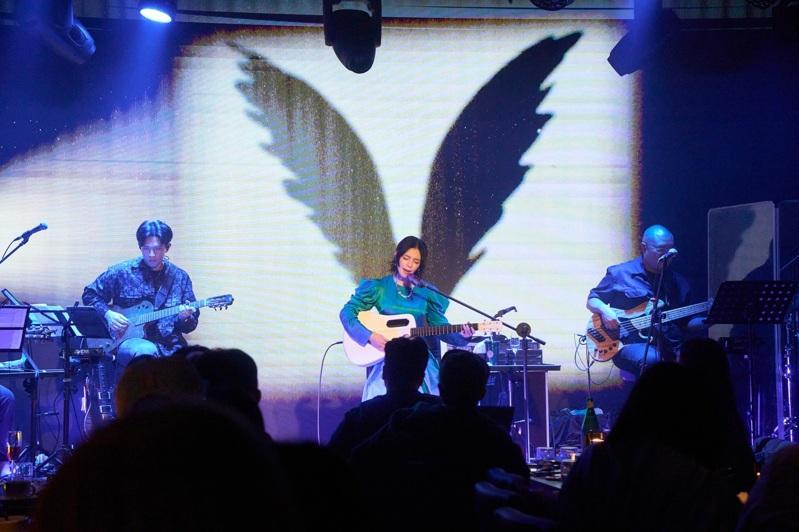 徐若瑄以自身的经历分享了人生奋斗过程。图/索尼音乐、Billboard Live TAIPEI提供