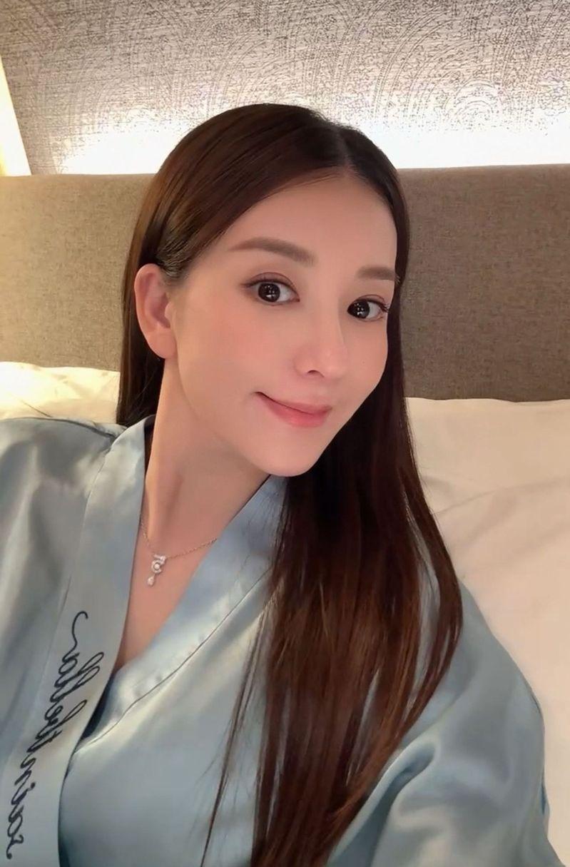 郭富城被问到追生四胎计划时,回应「暂时没有」。(取材自微博)