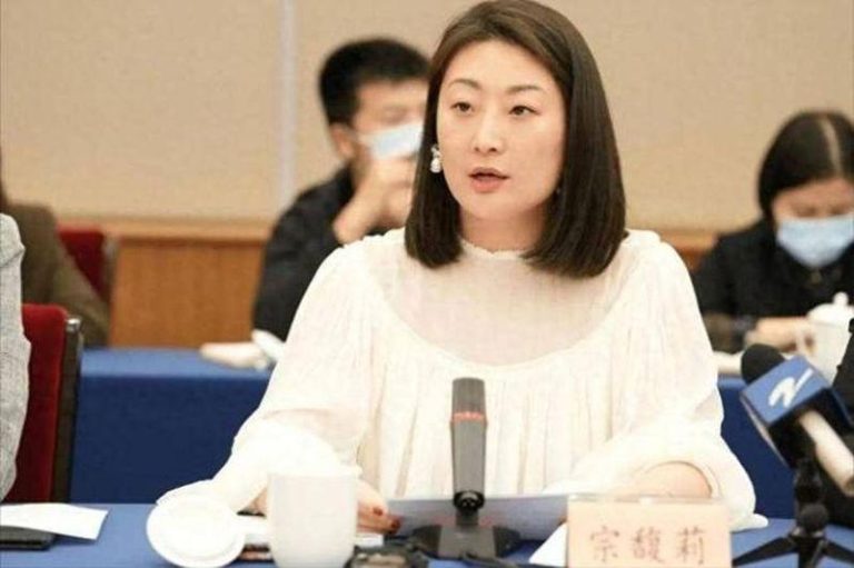 宗馥莉卸任娃哈哈法定代表人、董事长、总经理职务。（取材自界面新闻 ）