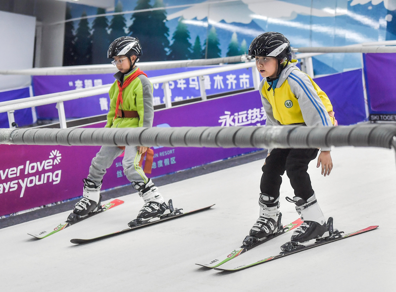 中国吉林省已将12月3日至7日设为「冰雪假期」,希望借此繁荣当地冰雪市场。(新华社)