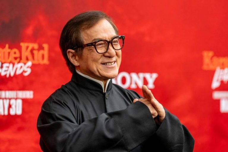 成龙今年5月到纽约参加「小子难缠：空手道传奇」电影首映。(路透)