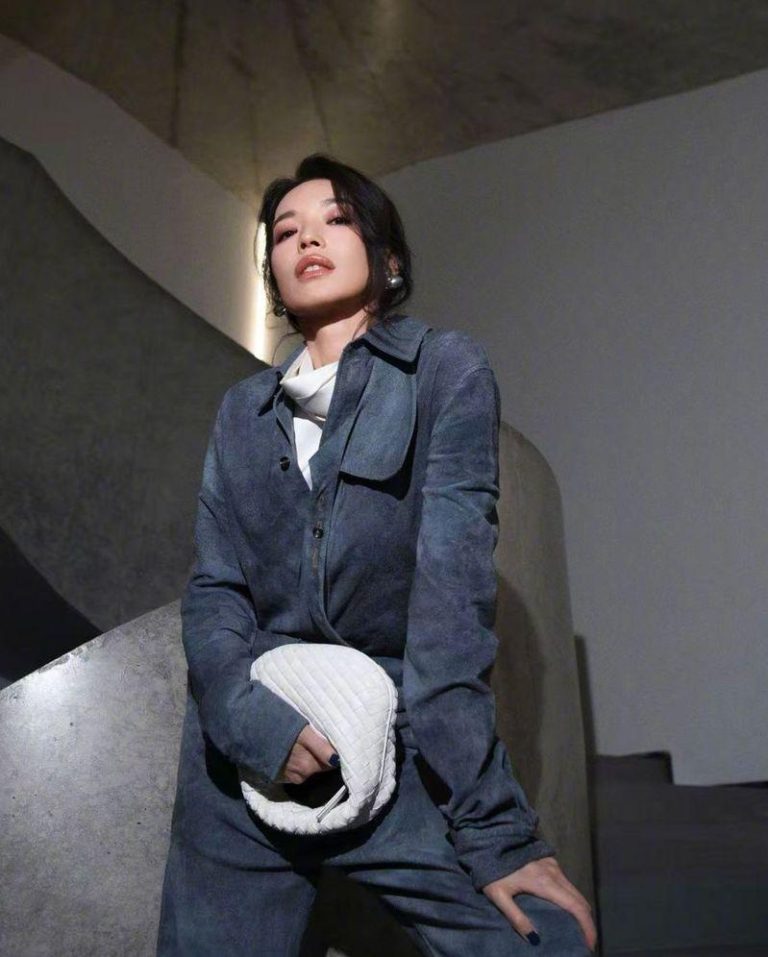 舒淇罕见谈及生育的话题。(取材自微博)