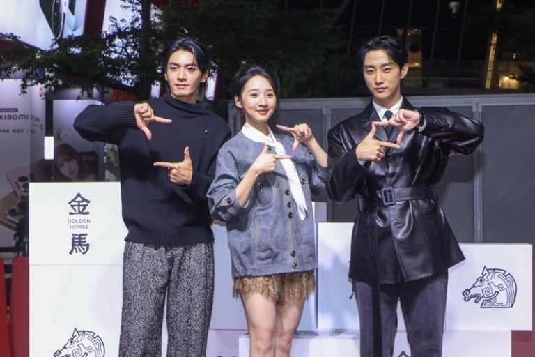 宋柏纬(左起)、李沐、振永出席「那张照片里的我们」金马首映会。记者沈昱嘉／摄影