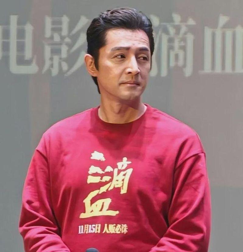 43岁胡歌跑路演生图流出,被指断崖式衰老。(取材自网易号「萌神木木」)