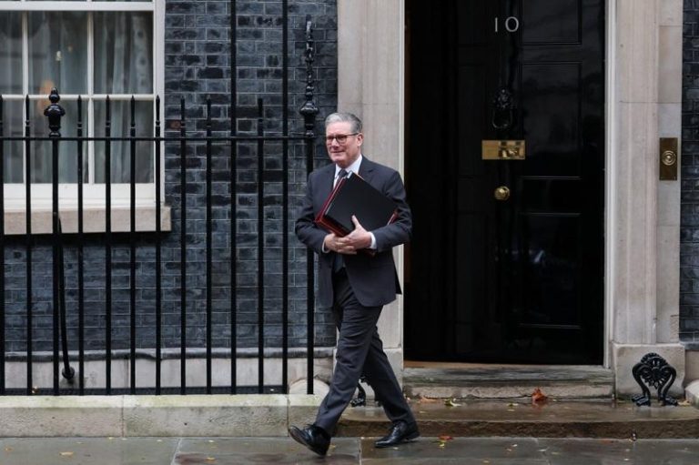 传英相施凯尔最快1月访中 中国巨型使馆建案将获准 多家英媒报导,施凯尔可能在明年1月或2月访中,虽然行程仍未定案。(路透)