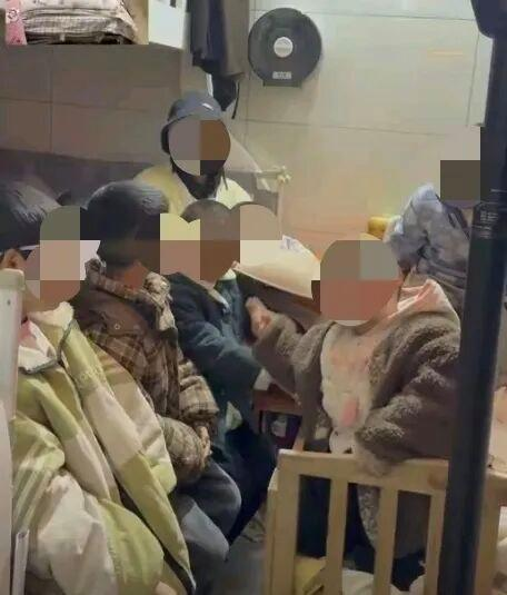 贵州女子称养育八个孩子,惹炒作质疑。(取材自鲁中晨报)