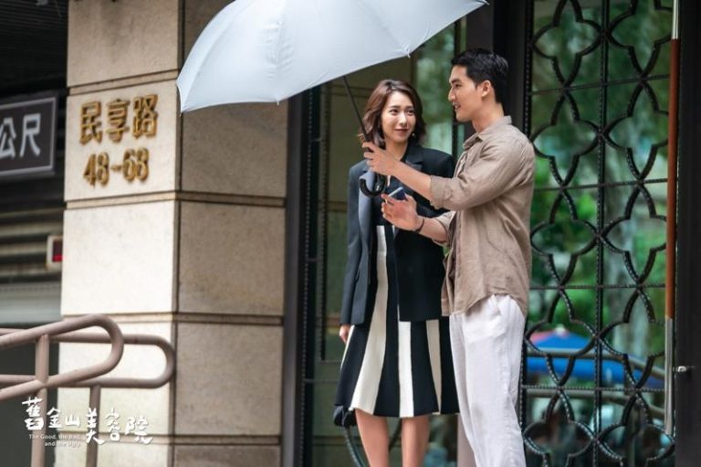 「旧金山美容院」剧中，杨晴(左)与杨镇饰演的面包店老板有不少情感交互。图／TVBS提供