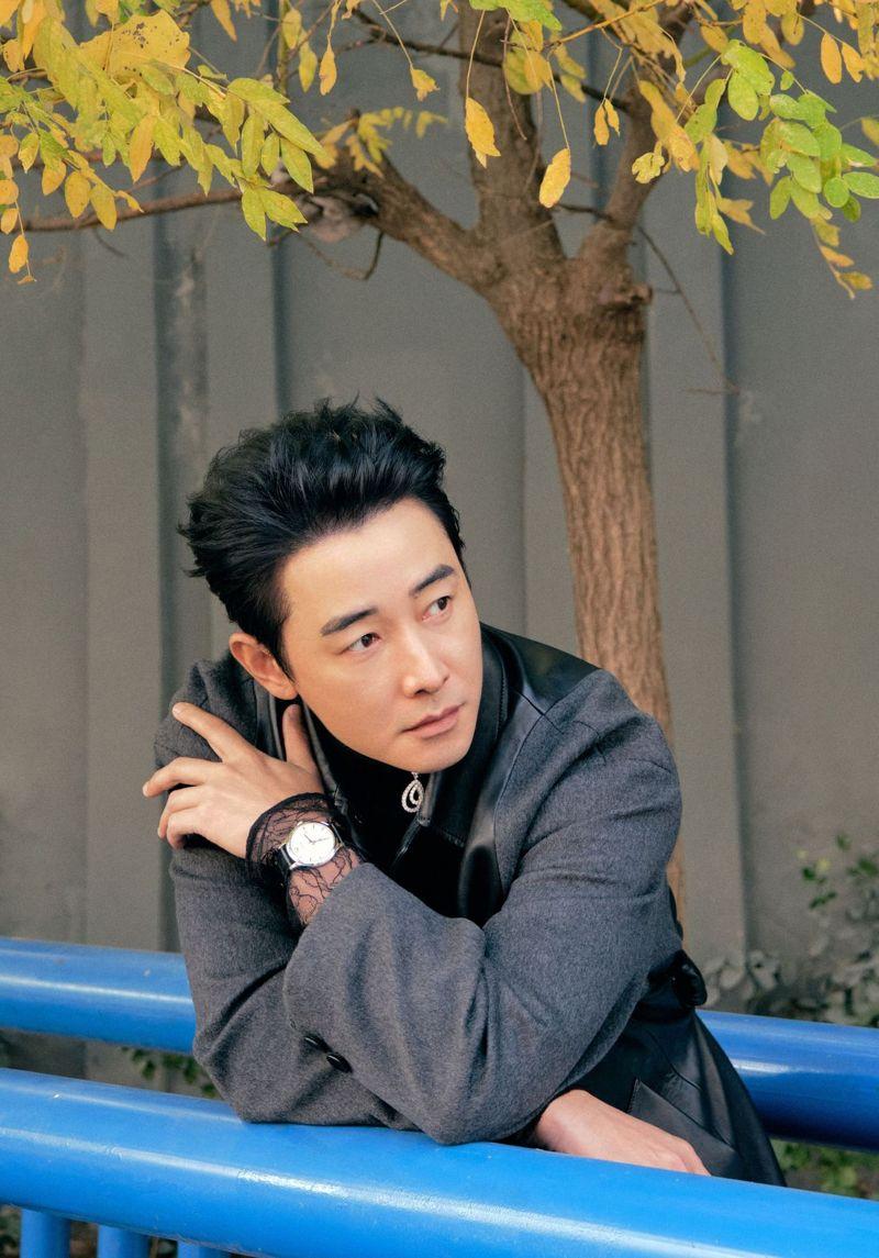 唐嫣和罗晋聚少离多,婚变传闻不胫而走。(取材自微博)