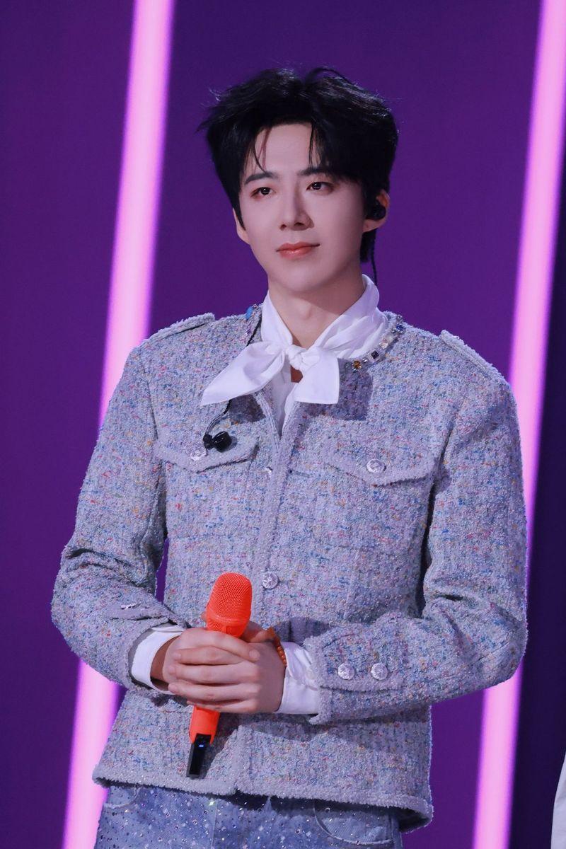 刘宇宁人红是非多，频频遭私生饭骚扰。(取材自微博)