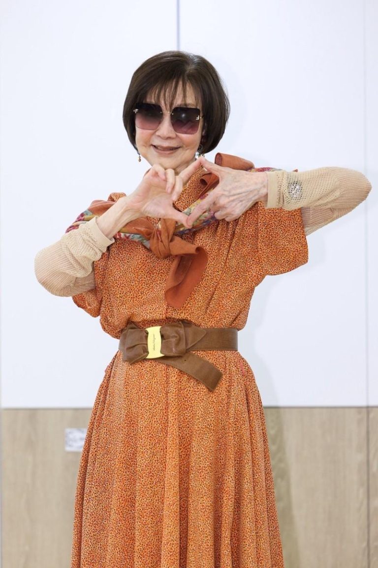 归亚蕾现身澄清征「护理专业」助理一事。记者林士杰／摄影