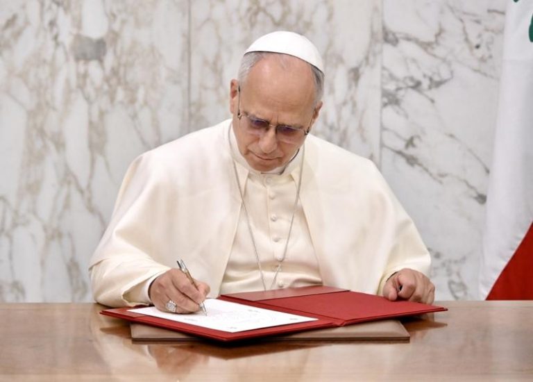 教宗良十四世:两国方案是以巴冲突唯一解方 教宗良十四世。(美联社)