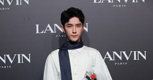 大马歌手揭中国选秀节目黑幕 自曝被合约吓退