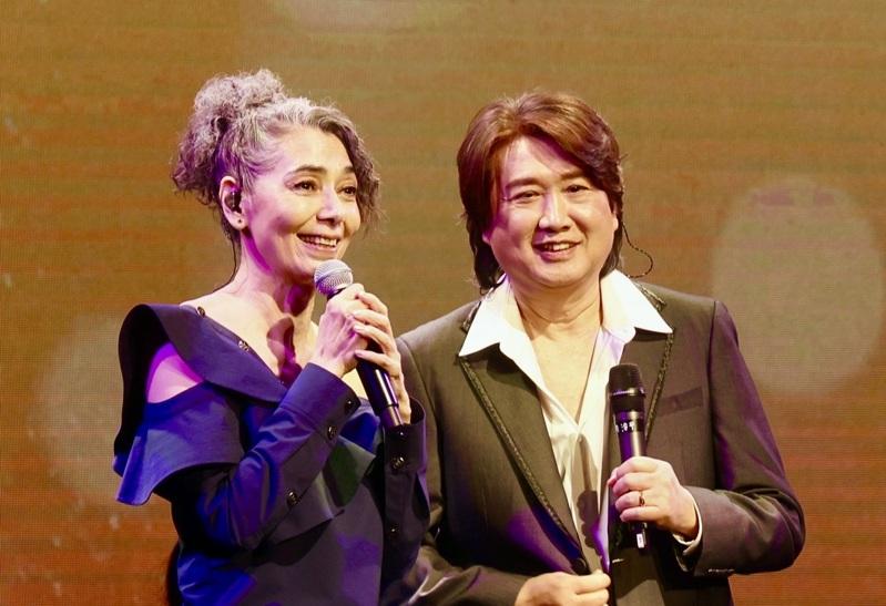 赖佩霞日前在花漾举办首场个人音乐会「总会有个人」。图/尚时代文创娱乐