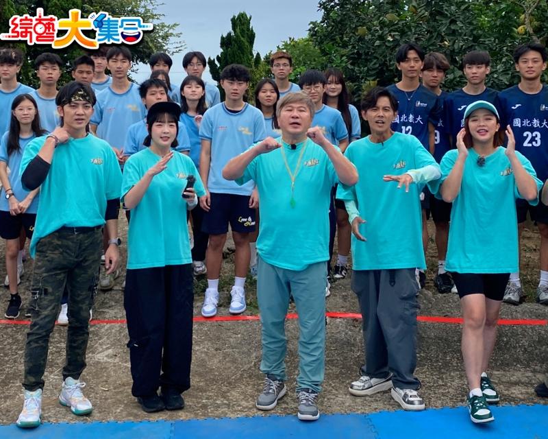 「综艺大集合」去留多变,就看胡瓜(中)心中决定。图/摘自脸书