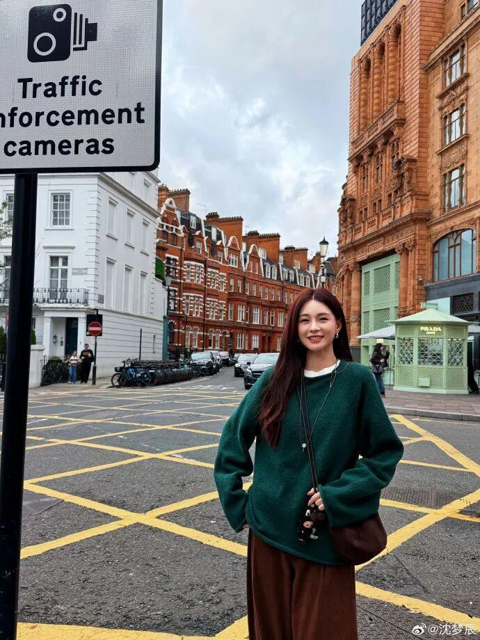 沈梦辰回应创业半年倒闭,大学创业开餐馆半年亏损3万人民币。(取材自红星新闻)