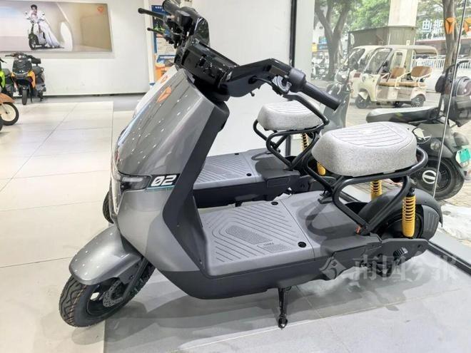 新国标电动车没有后视镜。(取材自南国今报)