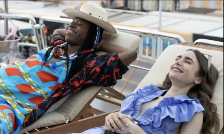 杰瑞米・O・哈里斯(左)和莉莉·柯林斯演出「艾蜜莉在巴黎」。（图／Netflix提供）