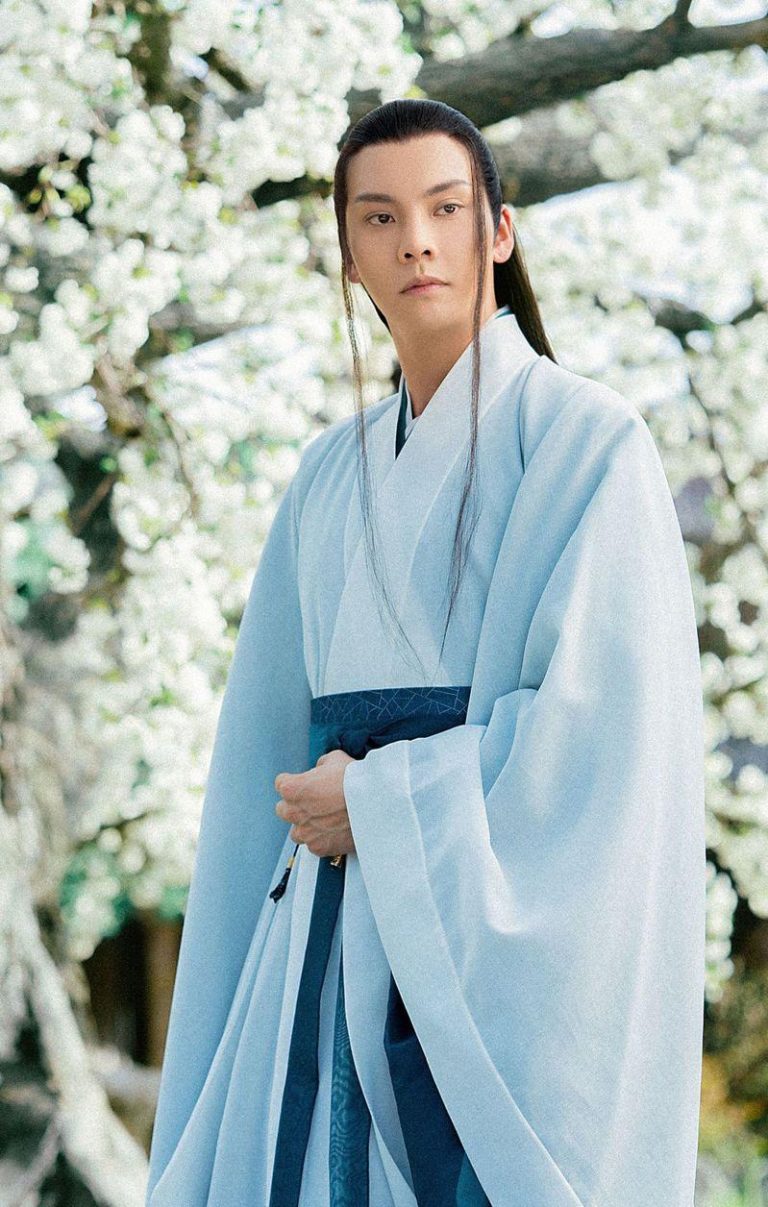 陈伟霆在「斛珠夫人」中的造型，被调侃像「广东蟑螂」。(取材自微博)