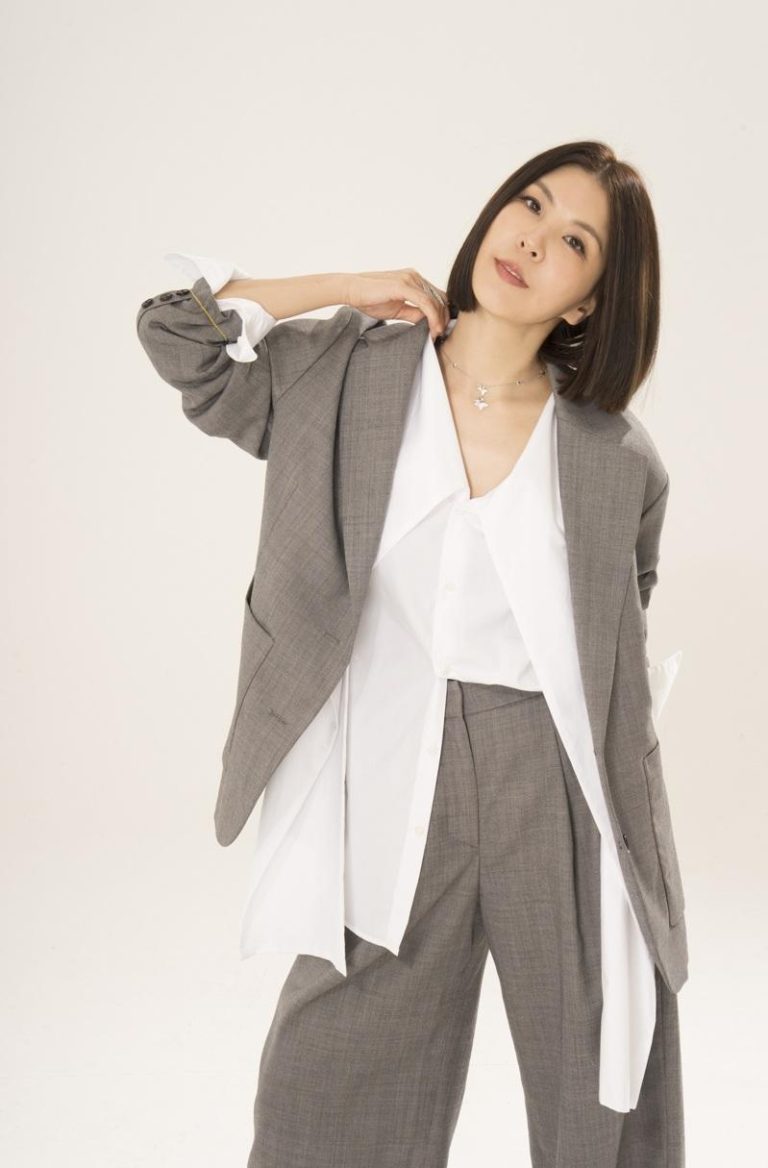 许茹芸接下人生第一本翻译书工作。图／茹声工作室提供