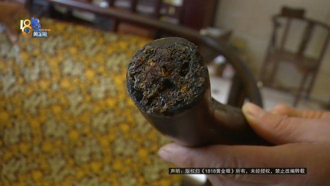 冯先生家的红木家具。(取材自1818黄金眼)