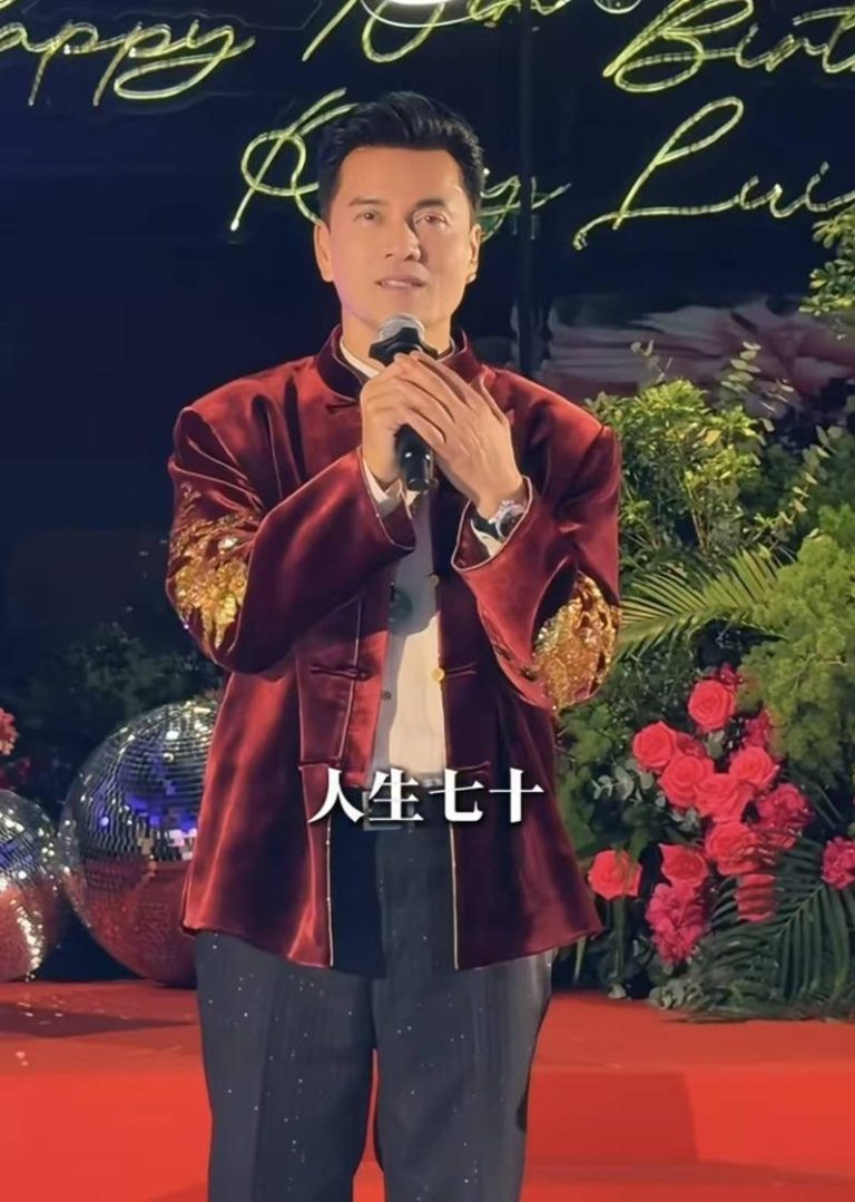「70岁小伙子」吕良伟头发乌黑 寿宴宛如红毯现场 70岁的吕良伟看不出一丝老态。(取材自微博)