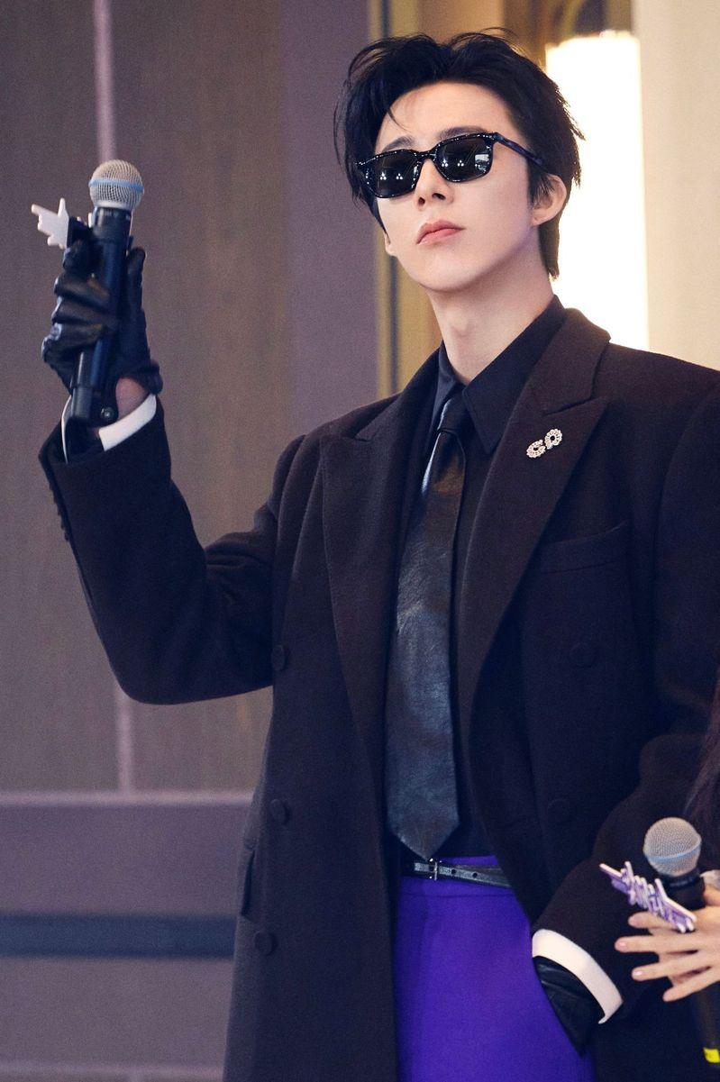 刘宇宁夺得「尖叫之夜」男主角奖。(取材自微博)