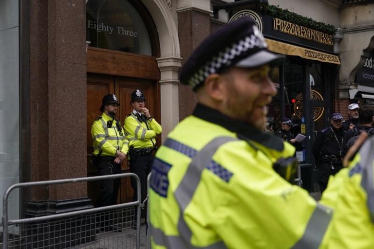 英国警方11日表示，英国布里斯托博物馆档案库超过600件「具重大文化价值」的文物被盗。示意图（美联社）