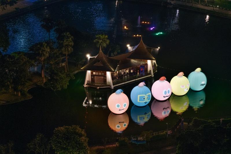 五月天将在台中连办6场「回到那一天」巡演。（相信音乐提供）