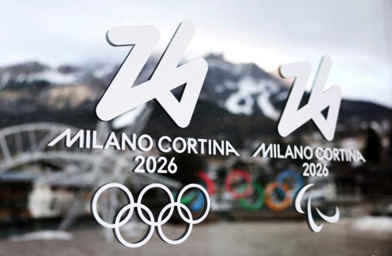 IOC:即使乌战结束 俄运动员不能代表国家参加米兰冬奥 米兰冬奥将于2月6日起举行,国际奥会说即使乌战结束,俄罗斯运动员也不能代表国家参加。(路透)