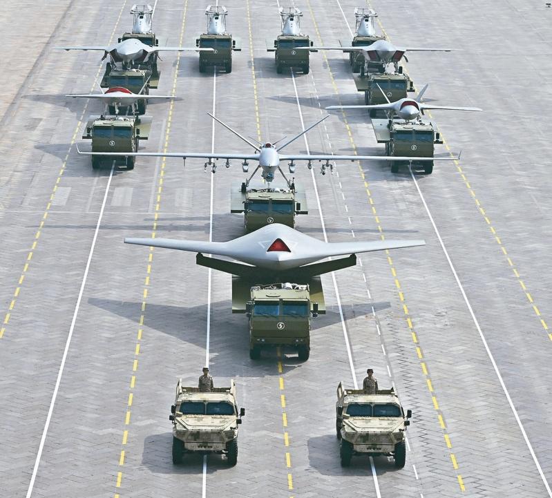 福建舰是中国第一艘电磁弹射型航空母舰,也是中国第三艘航空母舰。(新华社)
