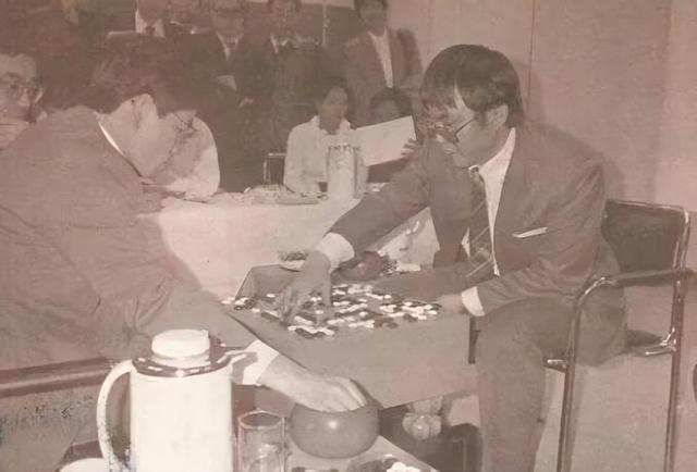 棋圣聂卫平。（新华社数据照片）