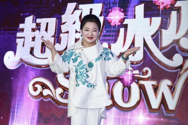 与S妈都遭遇丧女至痛 白冰冰:生命在眼前消逝非常可怕 白冰冰和S妈保持联系,两人都遭遇痛苦的丧女之痛。图/民视提供