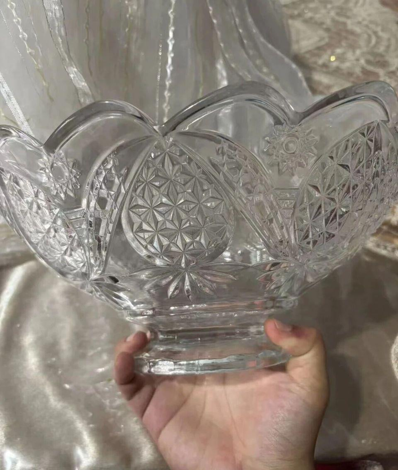 贾德·特鲁姆普手捧奖杯。(取材自贾德·特鲁姆普抖音号)
