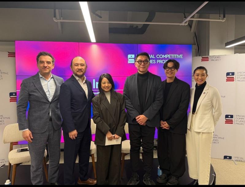 「零日攻击」2月10日于美国国会专场放映，美国众院对中共战略竞争特别委员会主席穆勒纳尔 (John Moolenaar)以及国会台湾连接成员、加州联邦众议员戈麦兹(Jimmy Gomez)等均出席全程观影。(图／零日文创提供)