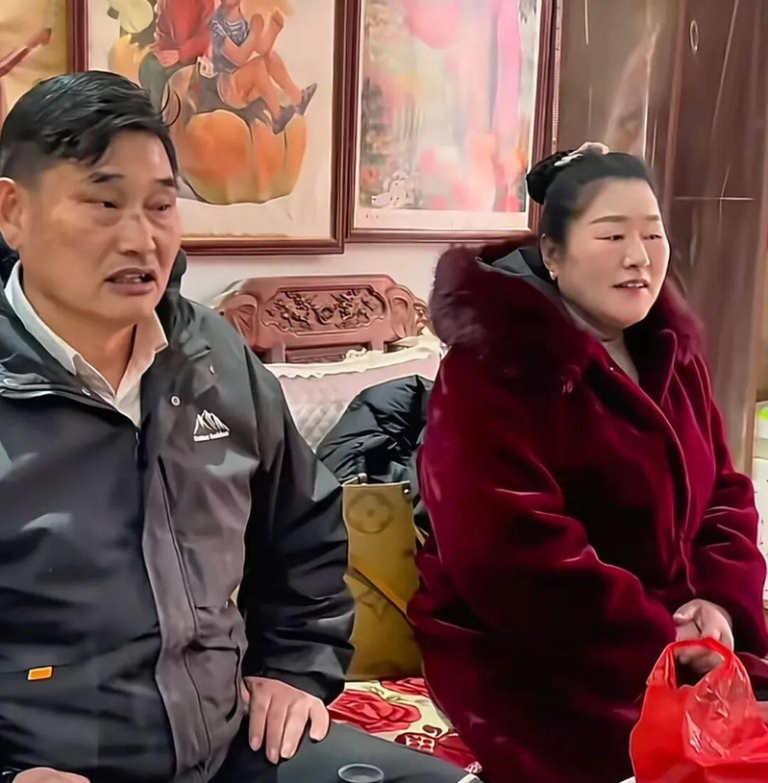 「大衣哥」朱之文女儿结婚，女婿是山东菏泽本地人；曾称选女婿只看人品，不看家境。（取材自九派新闻）