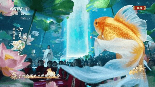 在央视春晚小品「奶奶的最爱」中,松延动力展示的多款机械人成为全场焦点。其中最引人注目的,莫过于与演员蔡明(左)容貌神似的仿生人形机械人(右)。(取材自微博)