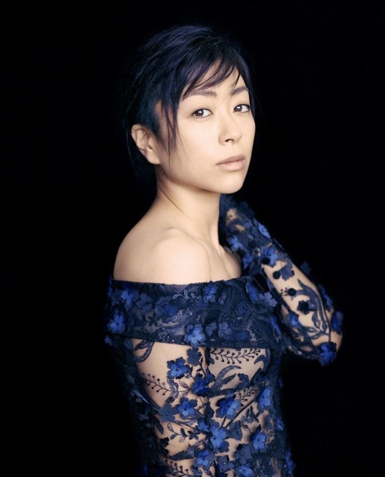 宇多田吃面预约发文 被酸「性格恶劣」她叹幽默被曲解 宇多田光常在社群分享生活日常。(图/岸田哲平摄影)