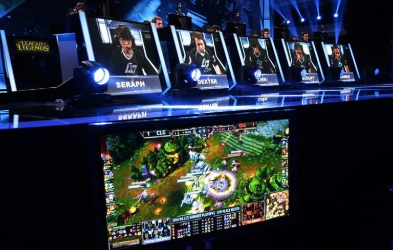 社会观感变 南韩电玩被视为正当工作 外销额超车K-pop 自英雄联盟赛事举办以来,南韩队伍已勇夺十座冠军。(美联社)