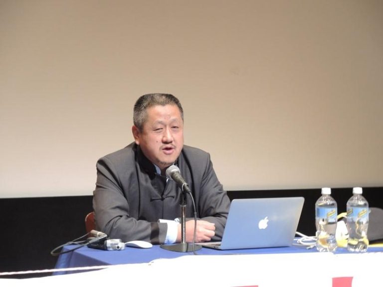 孔庆东宣称汉服根本不存在 骂支持者是畜生、皇汉杂种 孔庆东又惹议。(本报数据照片)