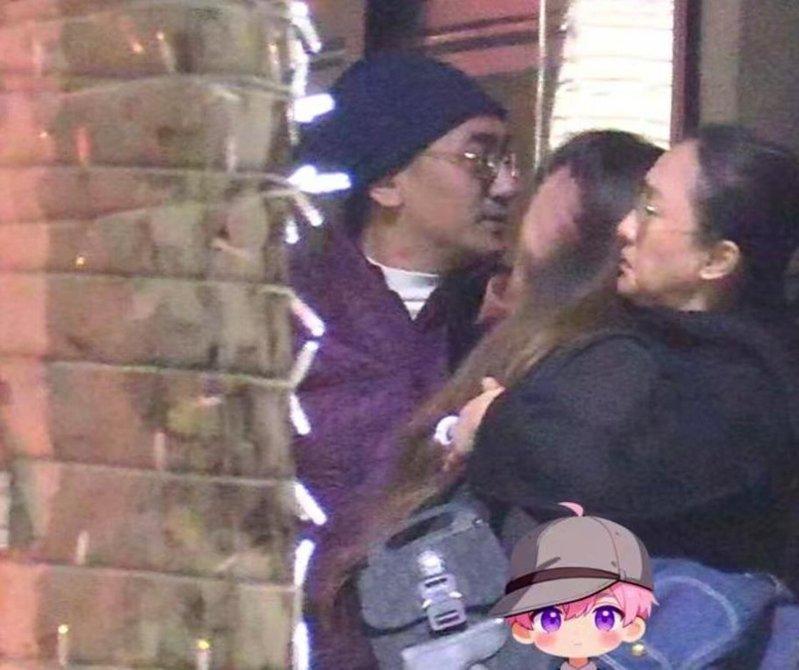 紫衣男侧脸被指像年轻版的梁朝伟。(视频截屏)