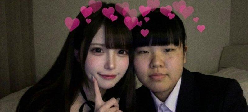 越来越多日本网友开始跟风晒出自己的「整前整后AI合照」,迅速点燃了模仿热潮。(取...