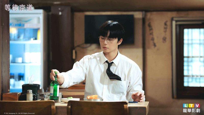 朴叙俊在剧中诠释从青涩到成熟的过程。(图/龙华影剧提供)