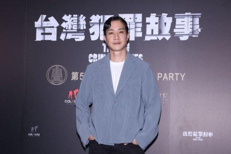 闪兵起诉第3波…检认金钟视帝狡辩脱罪、态度恶劣 求重刑 新北地检署侦办闪兵案,今第三波侦结起诉金钟视帝薛仕凌,检方认其狡猾脱罪,犯后态度...