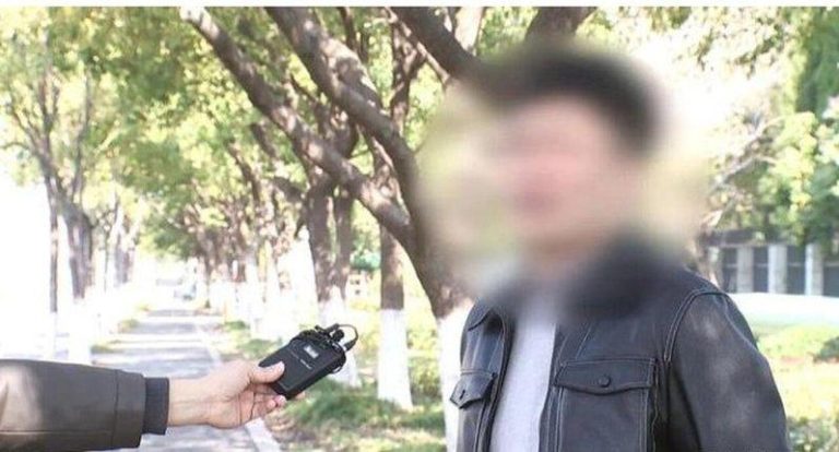 浙男向36同事借200万 被炒不服、索赔240万 公司揭细节 范先生不满因向同事借钱遭辞退,起诉公司索赔240多万。 (取材自半岛晨报)