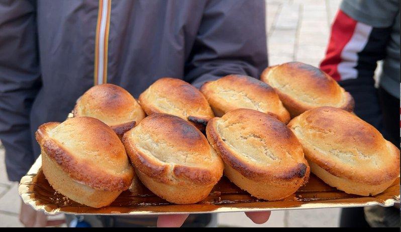 萨伦托人喜欢以当地发明的「义式奶酪塔」(Pasticciotto)当作早餐,这种...